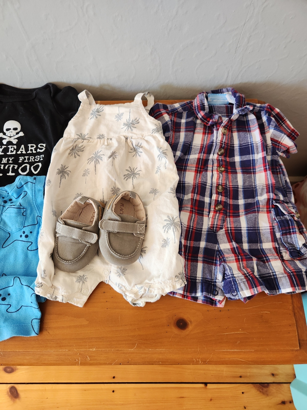 Baby 3-6 Month Coastal Clothing Lot - Picture 2 of 5